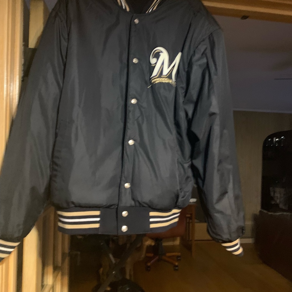 Jacket - Picture 4 of 5